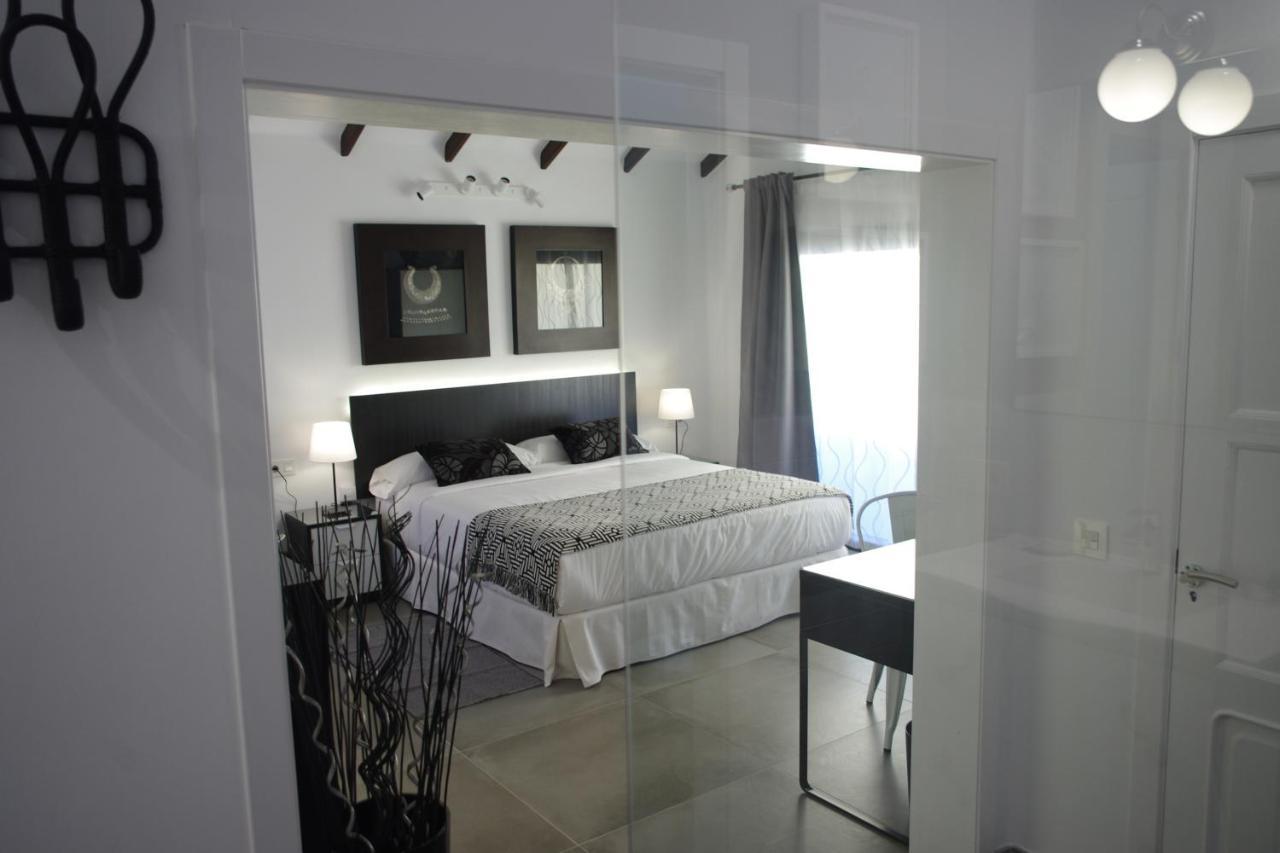 Magma Rooms Playa Honda 宏达海滩 外观 照片